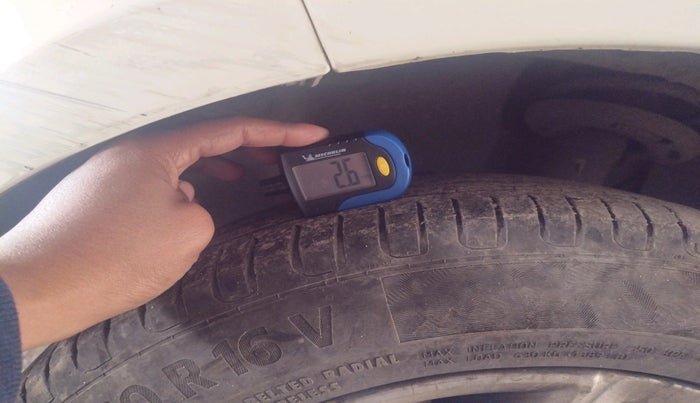 2015 Ford Ecosport TITANIUM 1.5L DIESEL, Diesel, Manual, 1,37,367 km, tyre