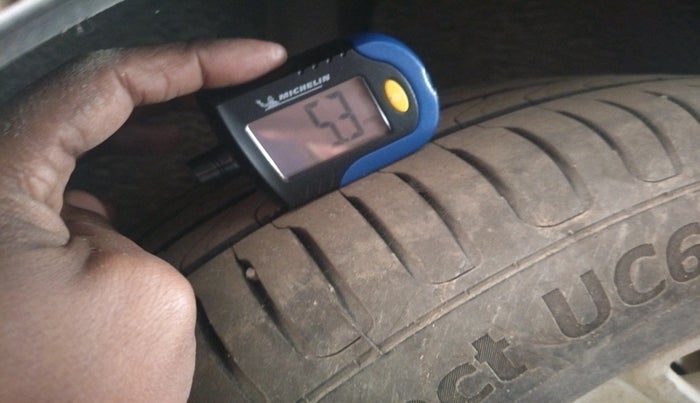 2015 Ford Ecosport TITANIUM 1.5L DIESEL, Diesel, Manual, 1,37,367 km, tyre