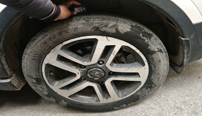 2017 Tata Hexa XTA 4X2 7 STR, Diesel, Automatic, 91,576 km, tyre