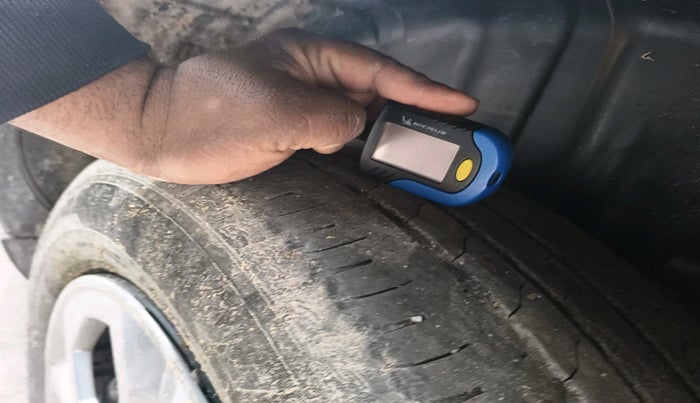 2023 Maruti BREZZA VXI S-CNG, Petrol, Manual, 33,815 km, tyre