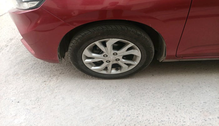 2018 Honda Amaze 1.5L I-DTEC VX, Diesel, Manual, 32,514 km, tyre