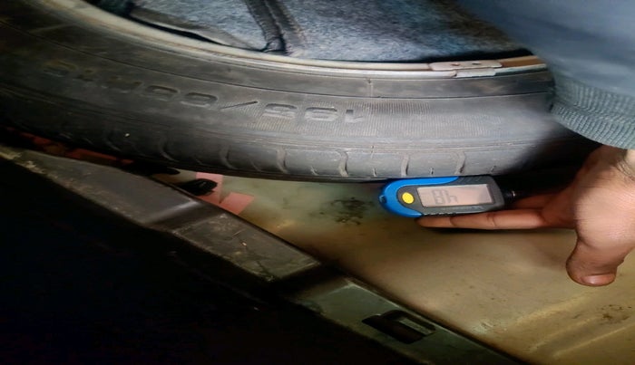 2021 Hyundai VENUE S 1.2, Petrol, Manual, 34,510 km, tyre