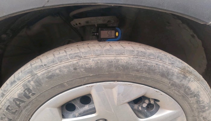 2021 Hyundai VENUE S 1.2, Petrol, Manual, 34,510 km, tyre