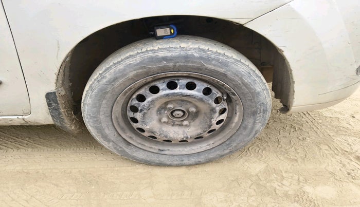 2011 Maruti Wagon R 1.0 LXI, Petrol, Manual, 1,22,616 km, tyre