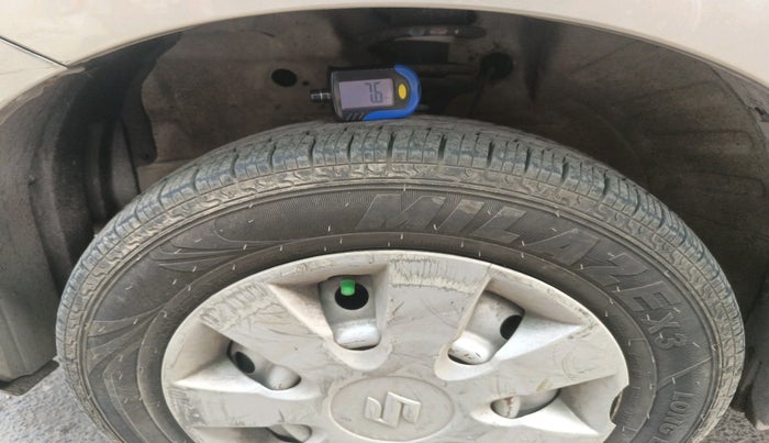 2013 Maruti Wagon R 1.0 LXI, Petrol, Manual, 23,780 km, tyre