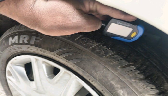 2018 Ford Ecosport TREND+ 1.5L DIESEL, Diesel, Manual, 1,38,814 km, tyre