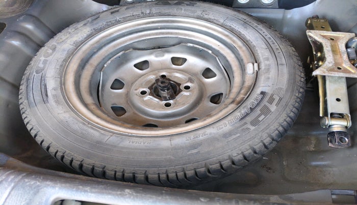 2012 Hyundai Santro Xing GL, Petrol, Manual, 86,253 km, tyre