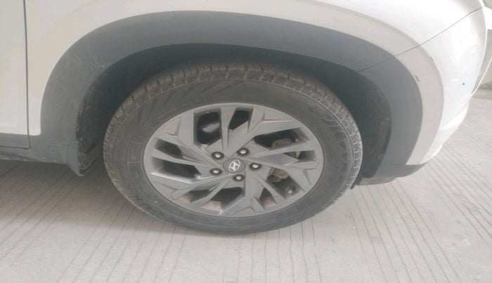 2020 Hyundai Creta SX 1.4 TURBO DCT, Petrol, Automatic, 1,21,068 km, tyre