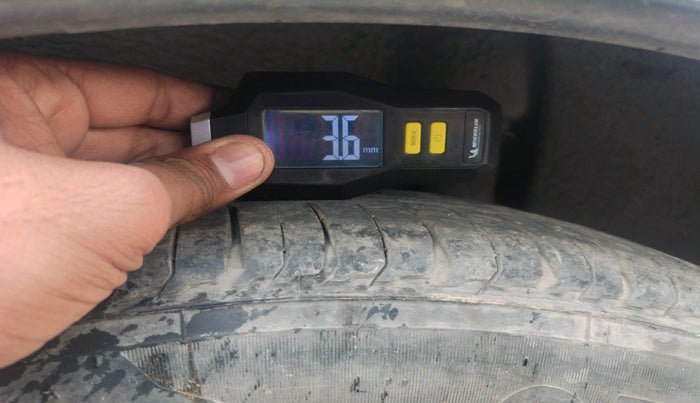 2017 Maruti IGNIS ZETA 1.2 AMT, Petrol, Automatic, 70,233 km, tyre