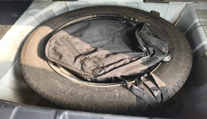 2022 Tata NEXON XMA SUNROOF PETROL, Petrol, Automatic, 16,238 km, tyre