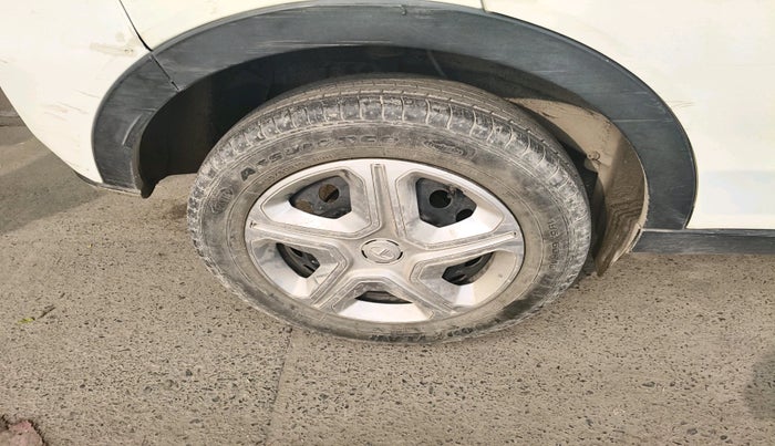 2022 Tata NEXON XMA SUNROOF PETROL, Petrol, Automatic, 16,238 km, tyre