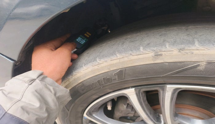 2018 Mahindra MARAZZO M8 7 STR, Diesel, Manual, 2,16,709 km, tyre