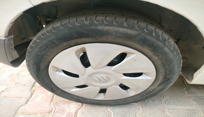 2020 Maruti Celerio VXI CNG, Petrol, Manual, 1,29,130 km, tyre