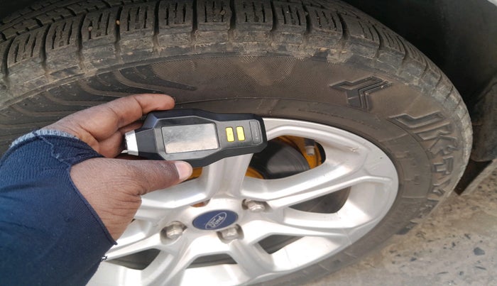 2019 Ford Ecosport TITANIUM + 1.5L PETROL AT, Petrol, Automatic, 63,808 km, tyre