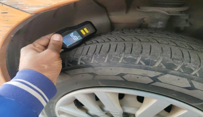 2011 Nissan Micra XE PETROL, Petrol, Manual, 22,127 km, tyre