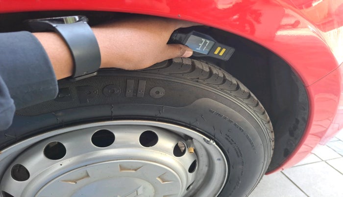 2013 Chevrolet Sail UVA 1.2 BASE, Petrol, Manual, 58,756 km, tyre