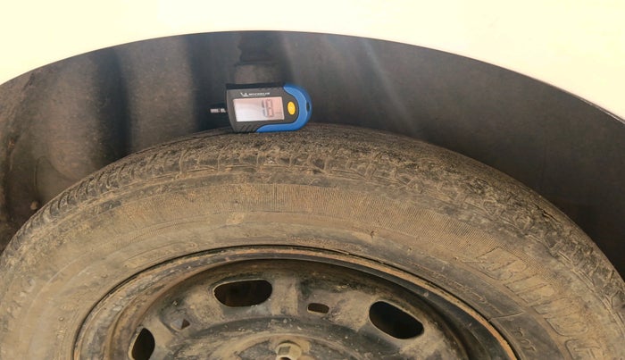 2011 Volkswagen Polo TRENDLINE 1.2L DIESEL, Diesel, Manual, 1,24,603 km, tyre