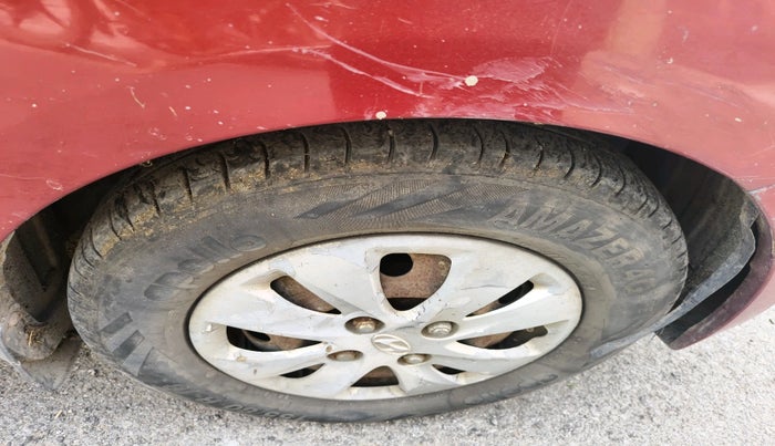 2012 Hyundai i10 MAGNA 1.2, Petrol, Manual, 83,579 km, tyre