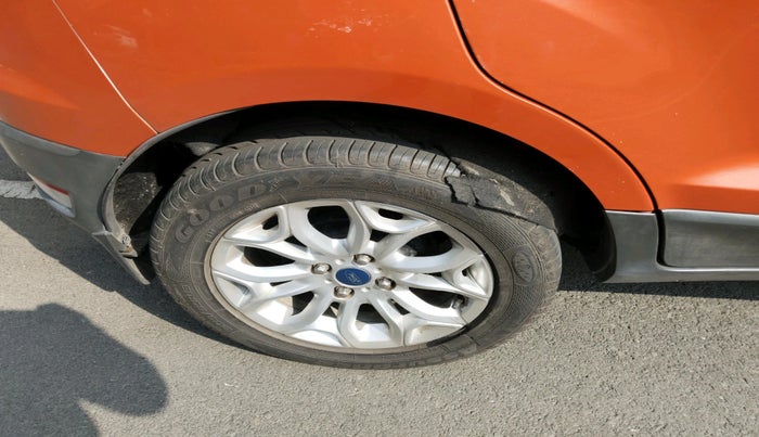 2013 Ford Ecosport TITANIUM 1.5L DIESEL, Diesel, Manual, 85,122 km, tyre