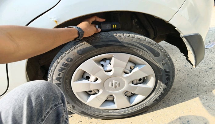 2021 Maruti New Wagon-R LXI CNG 1.0, Petrol, Manual, 84,638 km, tyre