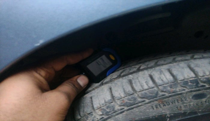 2012 Maruti Wagon R 1.0 LXI, Petrol, Manual, 51,663 km, tyre