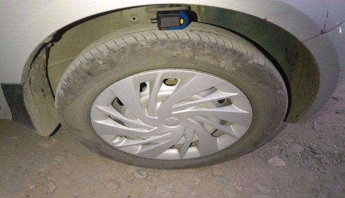 2020 Maruti IGNIS SIGMA 1.2, Petrol, Manual, 83,972 km, tyre