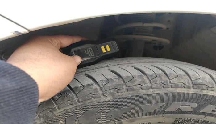 2021 Maruti Swift LXI, Petrol, Manual, 85,782 km, tyre