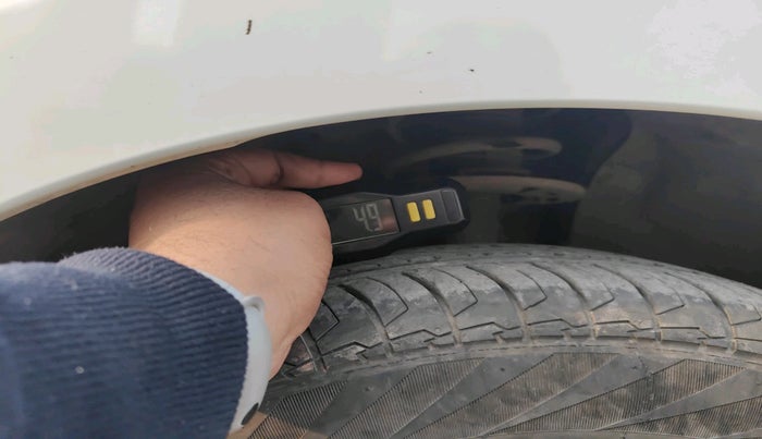 2021 Maruti Swift LXI, Petrol, Manual, 85,782 km, tyre