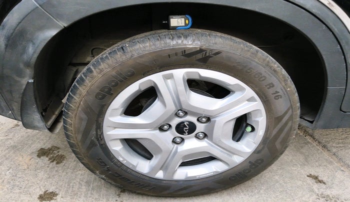 2022 KIA SONET HTK PLUS 1.0 IMT, Petrol, Manual, 12,167 km, tyre