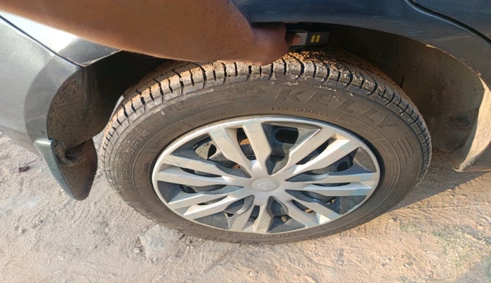 2011 Ford Figo EXI 1.2 PETROL, Petrol, Manual, 82,845 km, tyre