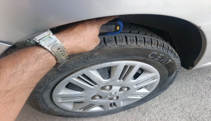 2011 Hyundai Santro Xing GL LPG, Petrol, Manual, 94,851 km, tyre