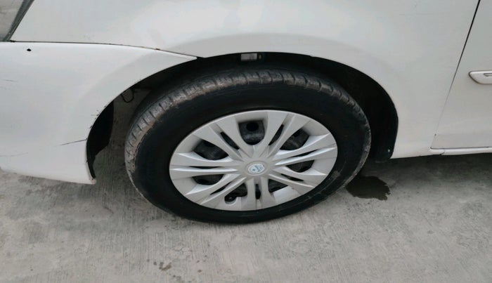 2015 Toyota Etios VD, Diesel, Manual, 99,622 km, tyre