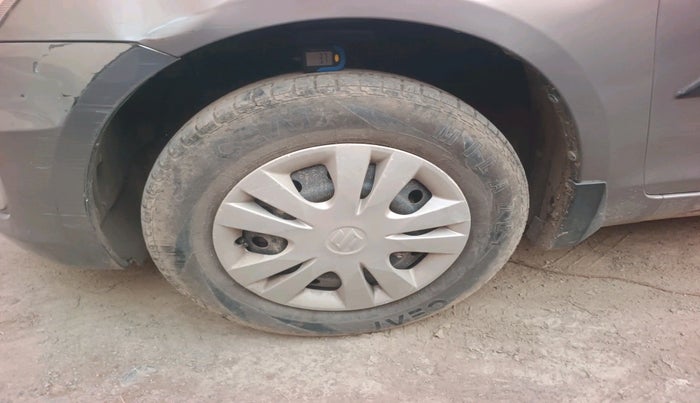 2016 Maruti Swift VDI, Diesel, Manual, 68,237 km, tyre