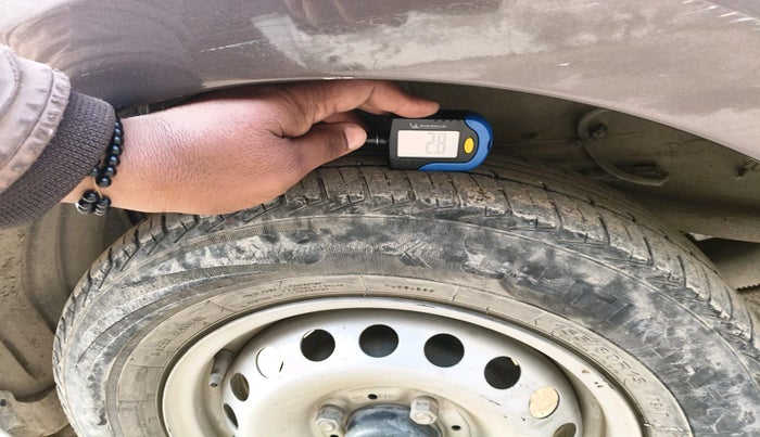 2019 Tata Tiago XE PETROL, Petrol, Manual, 43,346 km, tyre