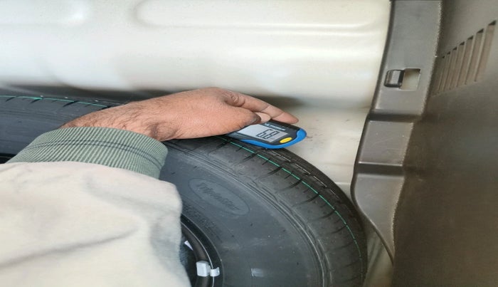 2024 Hyundai VENUE S 1.2, Petrol, Manual, 7,163 km, tyre