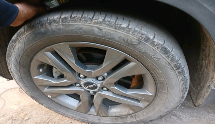 2022 KIA SELTOS HTX PETROL 1.5, Petrol, Manual, 27,810 km, tyre