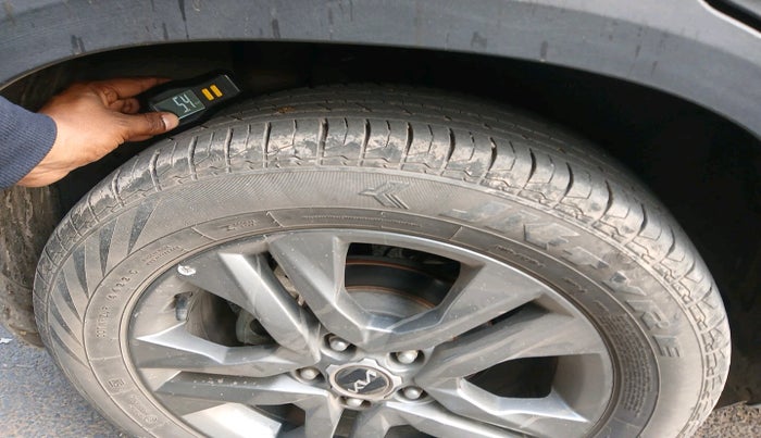 2022 KIA SELTOS HTX PETROL 1.5, Petrol, Manual, 27,810 km, tyre