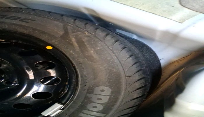 2017 Ford Figo Aspire TITANIUM1.5 DIESEL, Diesel, Manual, 76,603 km, tyre