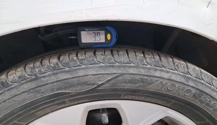 2017 Ford Figo Aspire TITANIUM1.5 DIESEL, Diesel, Manual, 76,603 km, tyre