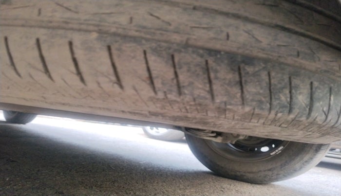 2024 Tata PUNCH ADVENTURE RHYTHM CNG, Petrol, Manual, 51,897 km, tyre