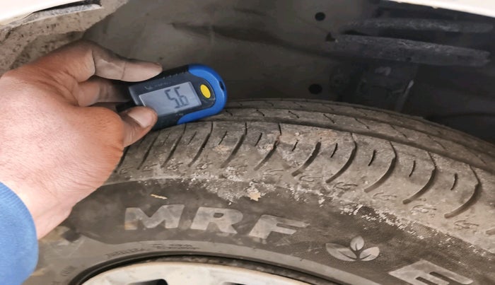 2016 Maruti Swift Dzire VXI (O), Petrol, Manual, 72,876 km, tyre