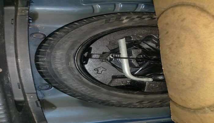 2016 Skoda Octavia 2.0 TDI CR STYLE PLUS AT, Diesel, Automatic, 1,45,989 km, tyre