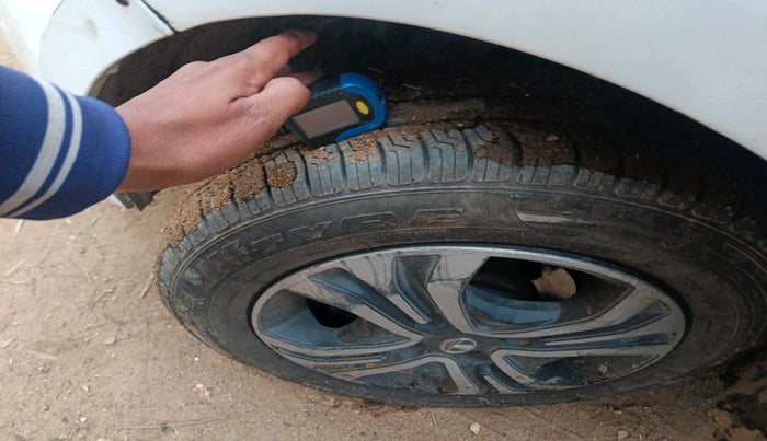 2022 Tata TIGOR XZ PLUS CNG, Petrol, Manual, 1,74,542 km, tyre