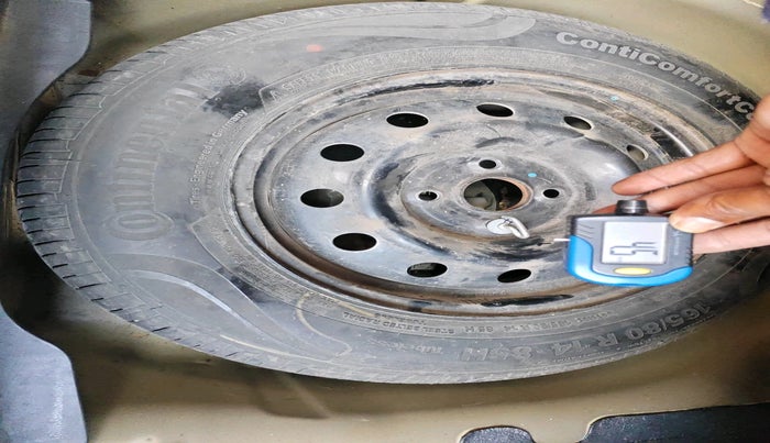 2013 Maruti Swift Dzire VXI, Petrol, Manual, 36,657 km, tyre