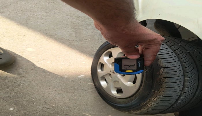 2016 Tata Nano TWIST XTA, Petrol, Automatic, 26,714 km, tyre