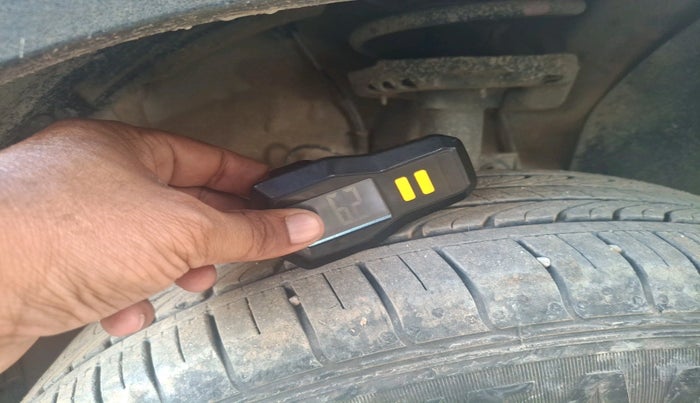 2020 Hyundai VENUE S 1.2, Petrol, Manual, 60,472 km, tyre