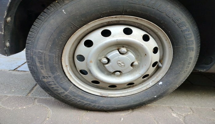 2013 Hyundai i10 ERA 1.1, Petrol, Manual, 37,720 km, tyre