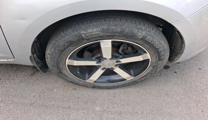 2010 Hyundai i20 ASTA 1.2, Petrol, Manual, 1,45,682 km, tyre