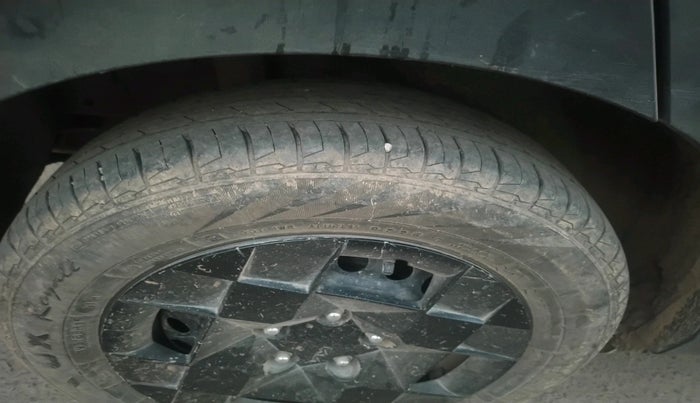 2025 KIA SYROS HTK 1.0 Turbo 6MT, Petrol, Manual, 25,407 km, tyre