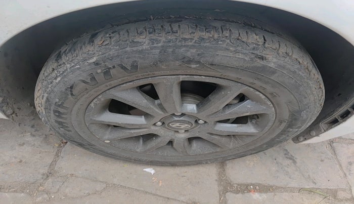 2020 Hyundai Elite i20 SPORTZ PLUS 1.2, Petrol, Manual, 27,810 km, tyre